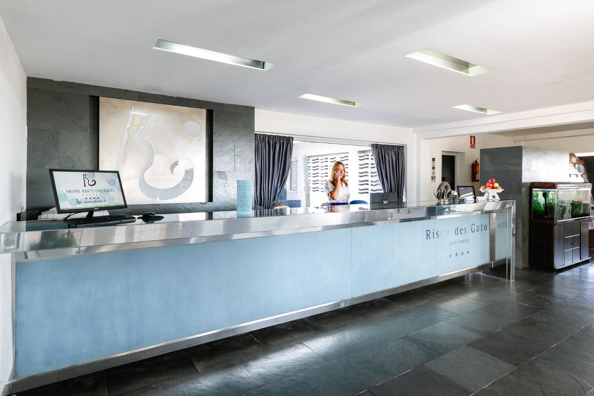 Hotel Livvo Risco Del Gato Suites Коста-Кальма Екстер'єр фото